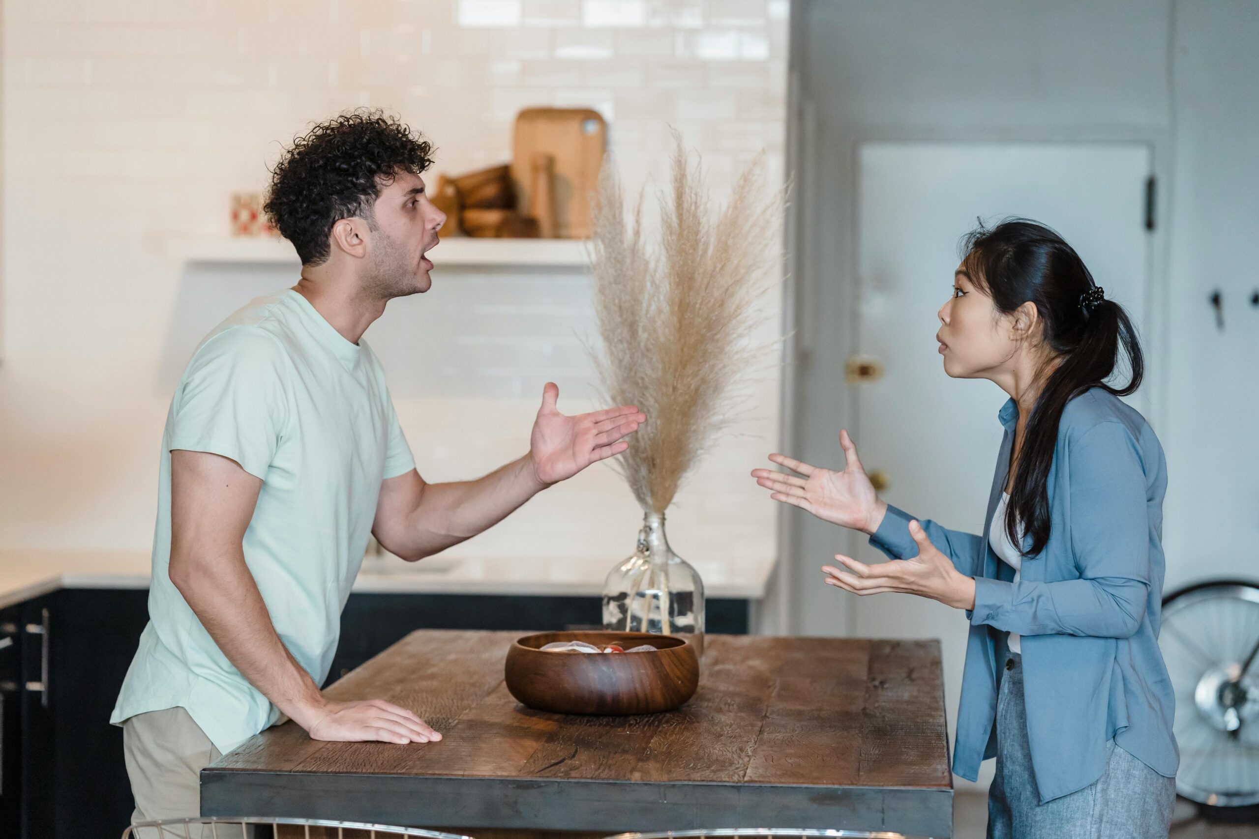 How to Resolve Conflict in a Relationship & Alchemize It Into Real Intimacy